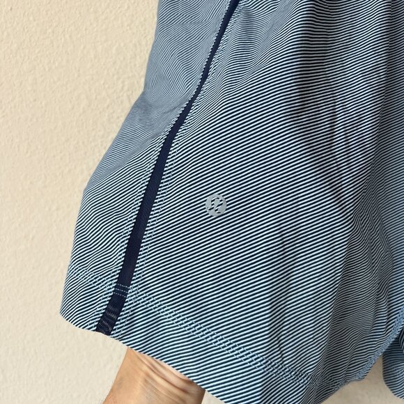 Lululemon Navy White Stripe 9" Pace Breakers Shorts - Picture 4 of 4